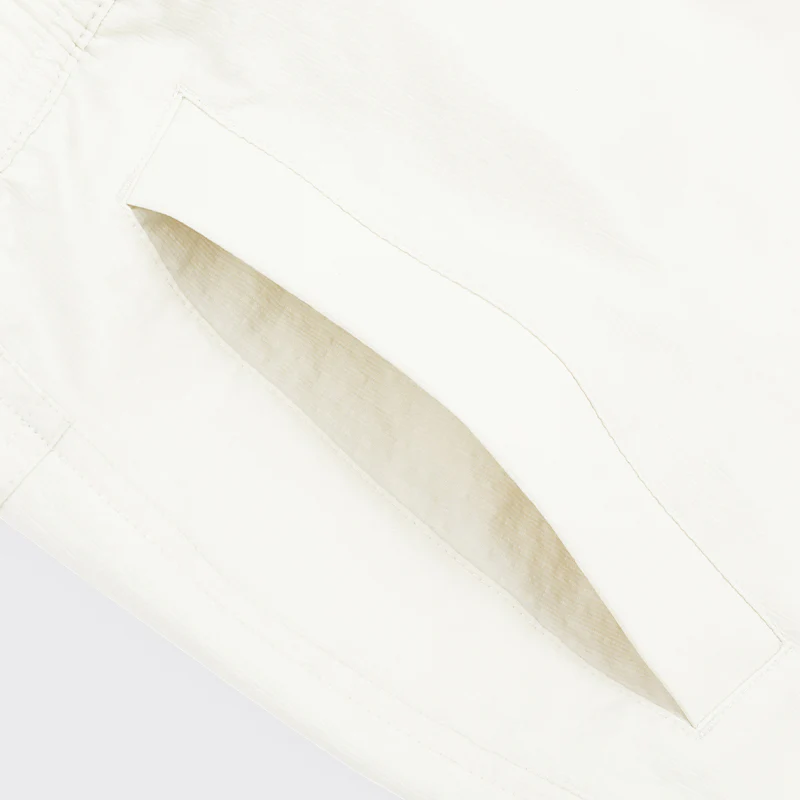 Nikola Jokić - Crown Casual Shorts：White